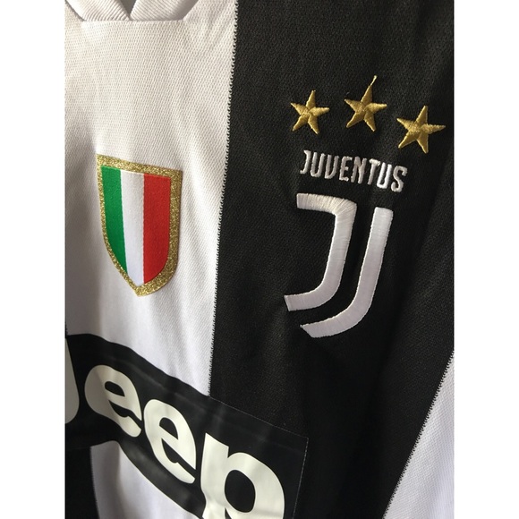 2018-19 Juventus Cristiano Ronaldo CR7 jersey - Picture 4 of 5